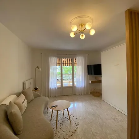 Sanary- La Vie Est Belle- Centre 2 Minutes A Pied- 5 Minutes