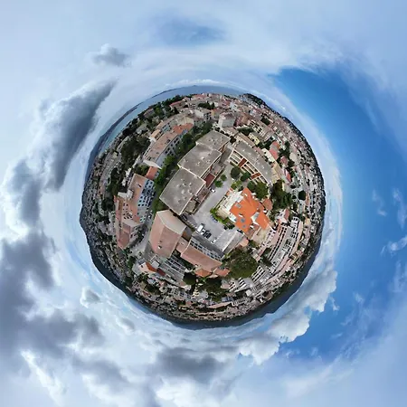 Sanary- La Vie Est Belle- Centre 2 Minutes A Pied- 5 Minutes 사나리쉬르메르